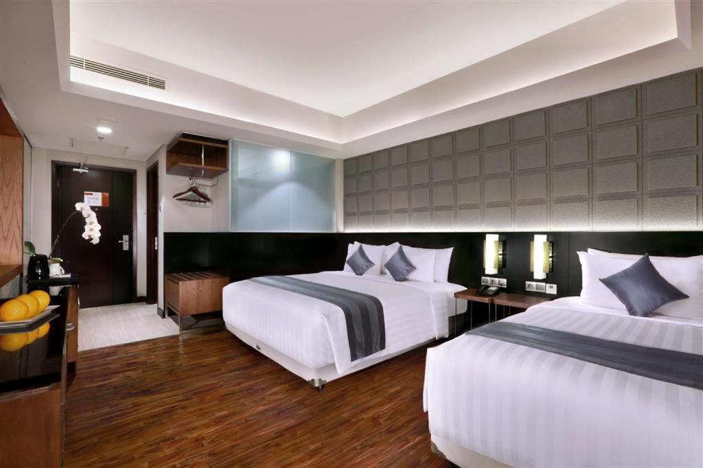 แอสตัน พาสเตอร์ Hotel บันดุง ภายนอก รูปภาพ