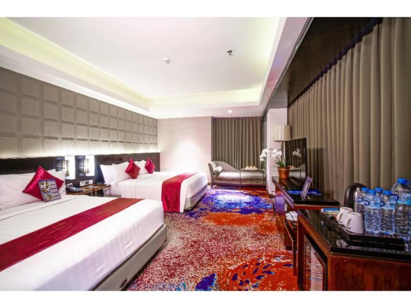 แอสตัน พาสเตอร์ Hotel บันดุง ภายนอก รูปภาพ